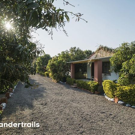 Lookout Villa - A Wandertrails Stay Sasan Gir Bagian luar foto