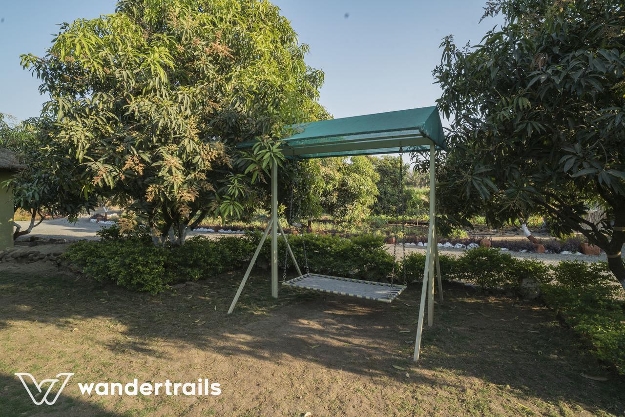 Lookout Villa - A Wandertrails Stay Sasan Gir Bagian luar foto