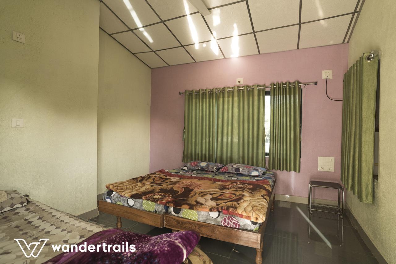 Lookout Villa - A Wandertrails Stay Sasan Gir Bagian luar foto