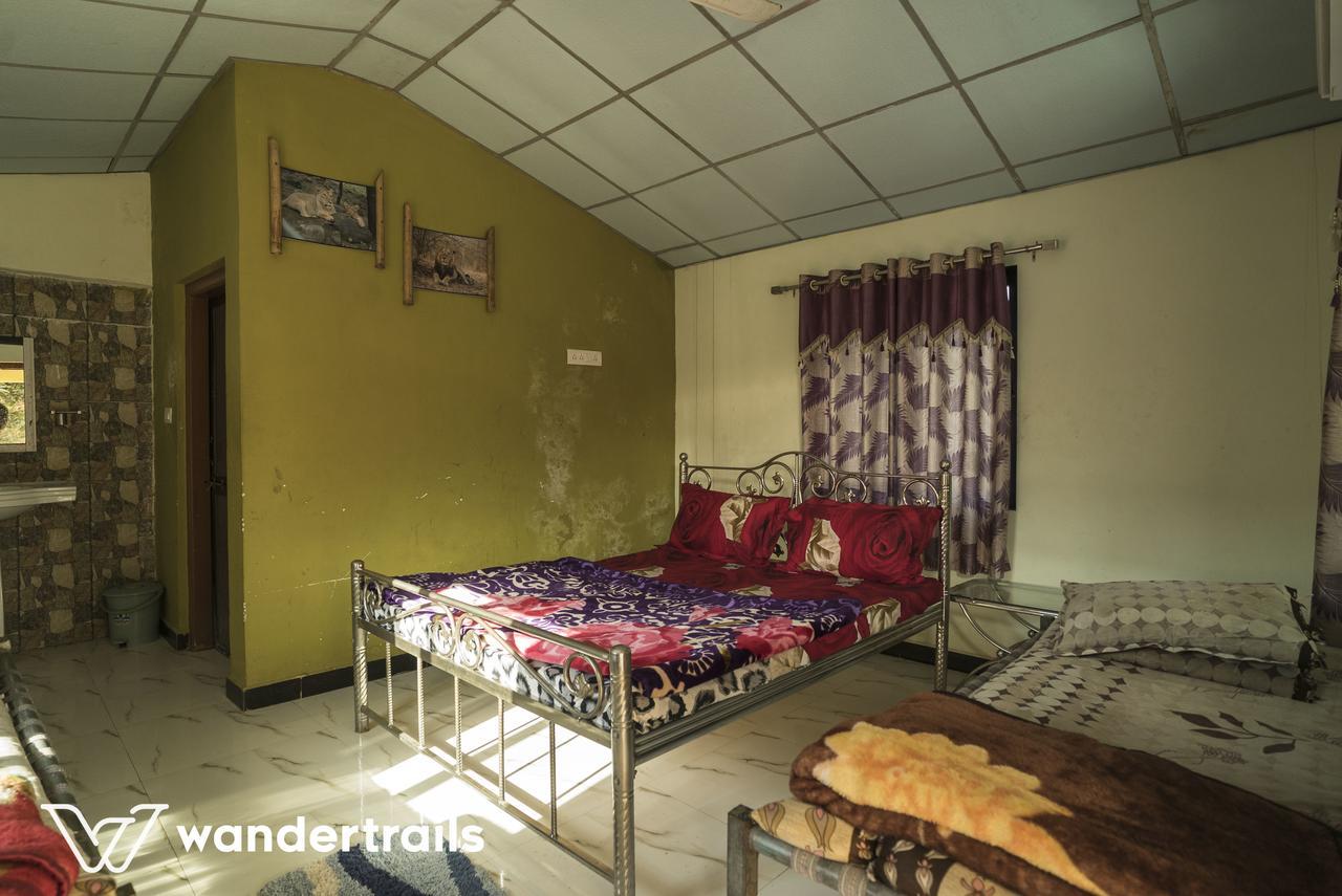 Lookout Villa - A Wandertrails Stay Sasan Gir Bagian luar foto